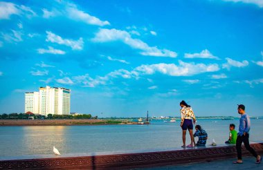 Kamboçya. Phnom Penh. Riverside Mekong İskelesi