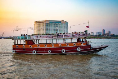 Kamboçya. Phnom Penh. Riverside Mekong İskelesi