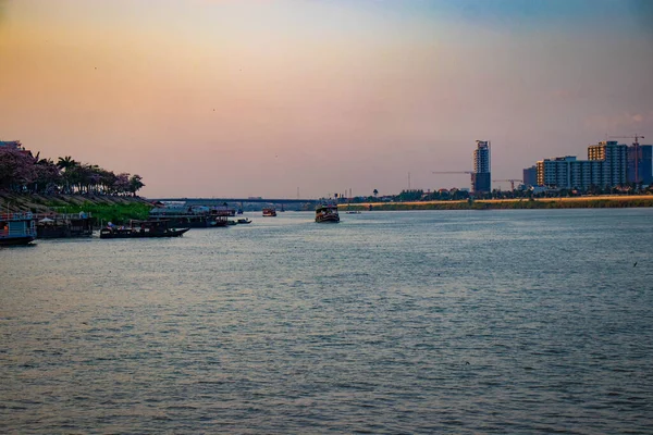 Camboya Phnom Penh Riverside Mekong Pier — Foto de Stock