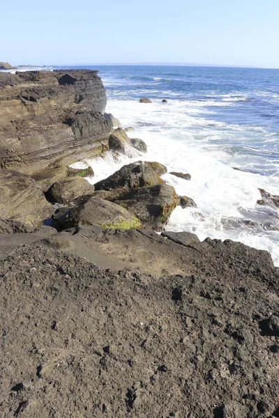 Bella Vista Sull Oceano Dal Tempio Indonesiano — Foto Stock