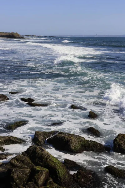 Frumoasa Vedere Ocean Din Templul Indonezian — Fotografie, imagine de stoc