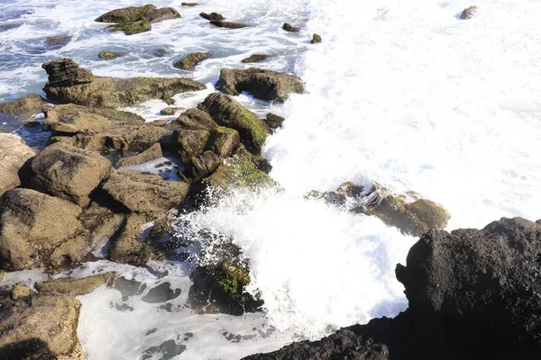 Uitzicht Oceaan Vanuit Tempel Indonesië — Stockfoto