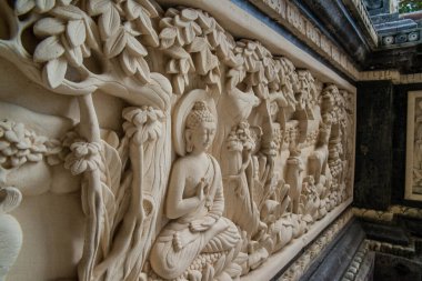 Endonezya 'daki tapınağın Asya tarzı mimarisi