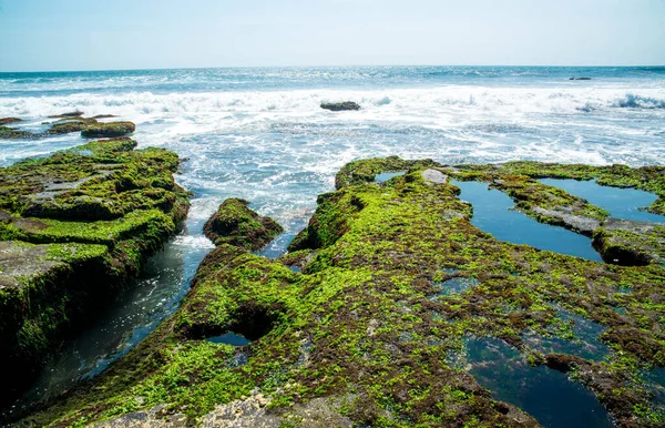 Landschappelijk Uitzicht Oceaan Vanuit Tempel Indonesië — Stockfoto