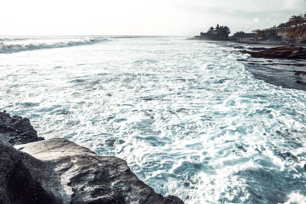 Prachtig Uitzicht Oceaan Vanuit Indonesische Tempel — Stockfoto