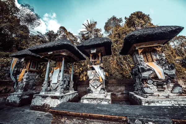 ウブドのインドネシア古代寺院 — ストック写真