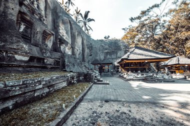 Endonezya 'daki Gunung Kawi Tapınağı' nın antik mimarisi