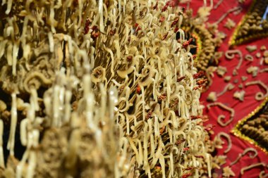 Endonezya 'da şenlikli dini dekorasyon 