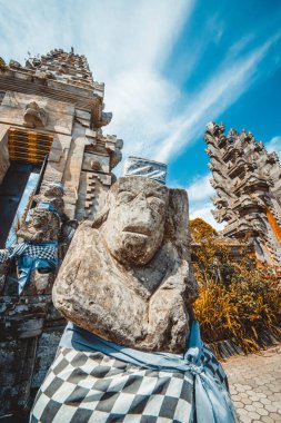 Ubud 'daki Endonezya tapınağı Ulun Danu Beratan