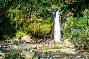 Ubud, Endonezya 'da Tegenungan Şelalesi 
