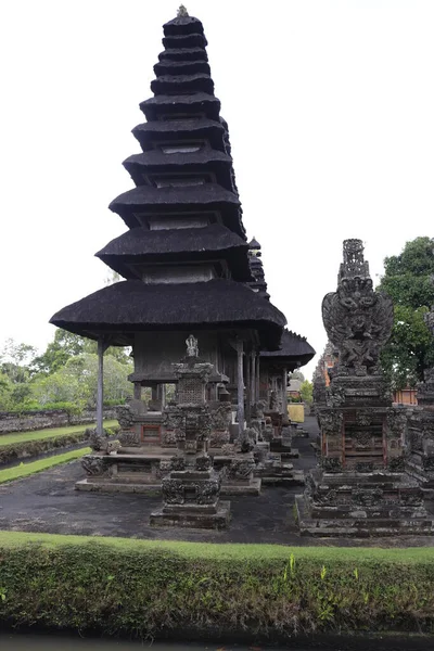 Templo Taman Ayun Durante Dia Indonésia — Fotografia de Stock