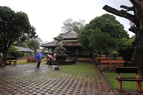 Kuil Taman Ayun Siang Hari Indonesia — Stok Foto