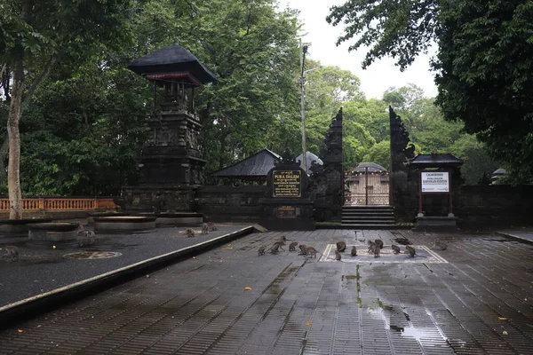 Templo Taman Ayun Durante Dia Indonésia — Fotografia de Stock