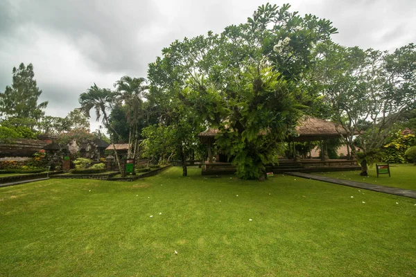 Taman Ayun Tempel Overdag Indonesië — Stockfoto