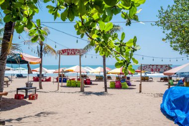Gündüz vakti Double Six Beach, Endonezya 