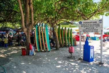 Dempasar, Endonezya 'da Double Six plajı 