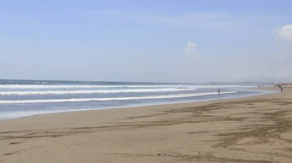 Praia Mar Durante Dia Dempasar Indonésia — Fotografia de Stock