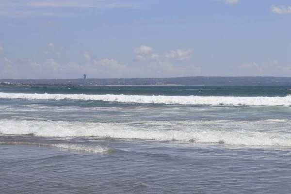 Praia Mar Durante Dia Dempasar Indonésia — Fotografia de Stock