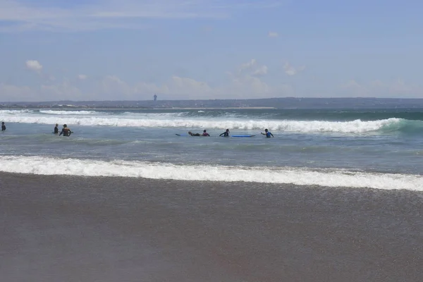 Strand Och Hav Dagtid Dempasar Indonesien — Stockfoto