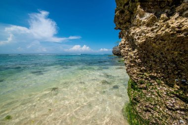 Endonezya 'daki Padang Padang plajı 