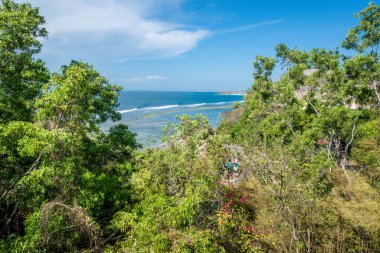Padang Padang Sahili, Endonezya