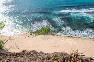 Padang Padang Sahili, Endonezya