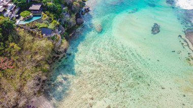 Padang Padang Sahili, Endonezya