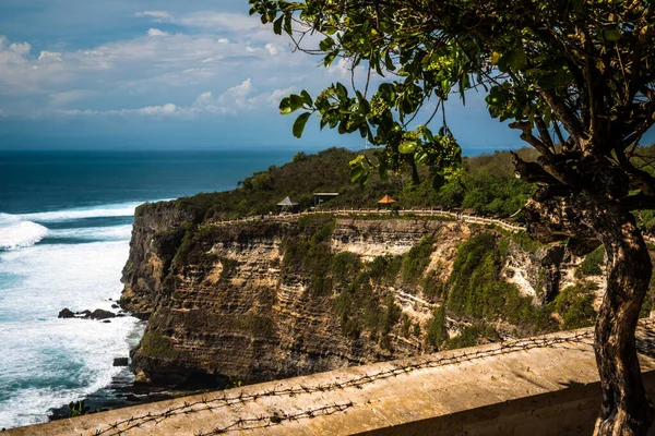 Dempasar Endonezya Daki Uluwatu Sahili — Stok fotoğraf