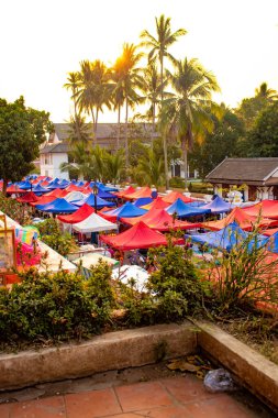 Şehir Luang Prabang gündüz vakti, Laos