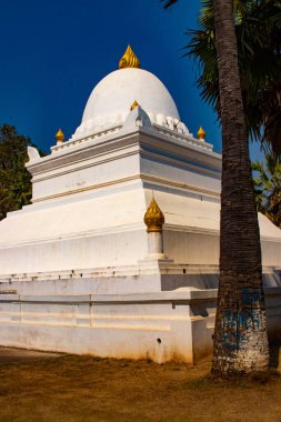 Laos 'taki Budist tapınağı mimarisi