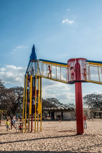 Brezilya Nın Brasilia Şehrinde Gündüz Vakti — Stok fotoğraf