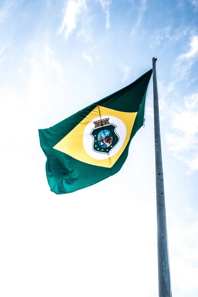 ブラジルの国旗が近くに — ストック写真
