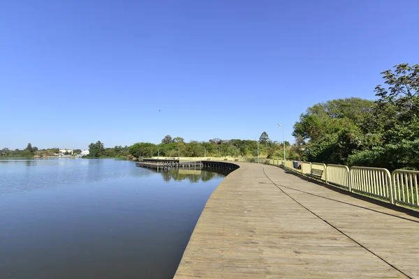 Lago Deck Sul Park Brasil — Fotografia de Stock