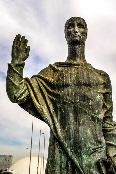 Statua Pietra Vicino Alla Cattedrale Metropolitana Brasilia Brasile — Foto Stock