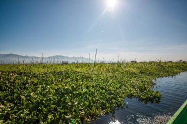 Myanmar 'da göl manzarası