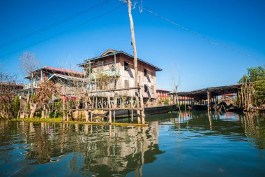 Myanmar 'da göl manzarası