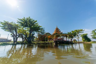 Myanmar 'da göl manzarası