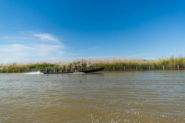 Myanmar 'da göl manzarası