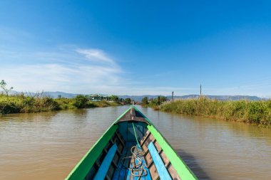 Myanmar 'da göl manzarası