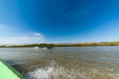 Myanmar 'da göl manzarası
