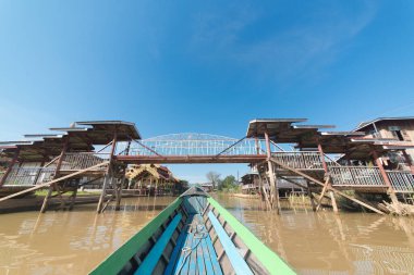 Myanmar 'da göl manzarası