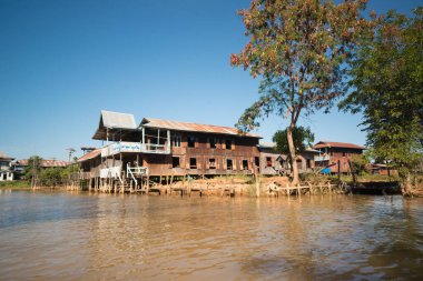 Myanmar 'da göl manzarası