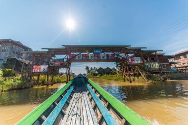 Myanmar 'da göl manzarası