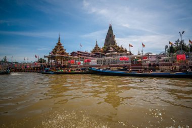 Myanmar 'da göl manzarası