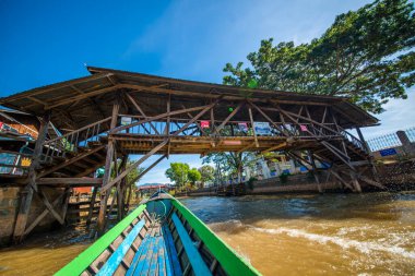 Myanmar 'da göl manzarası