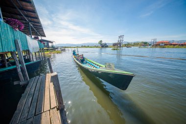 Gündüz vakti, Myanmar. 