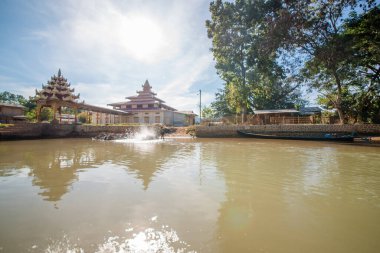 Myanmar 'da göl manzarası