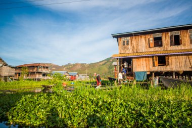Myanmar 'da göl manzarası