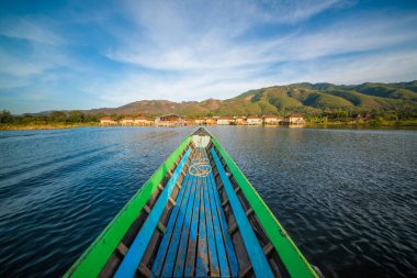 Myanmar 'da göl manzarası