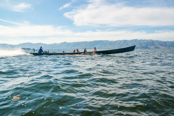 Proceso Trabajo Los Pescadores Lago Inle Myanmar — Foto de Stock